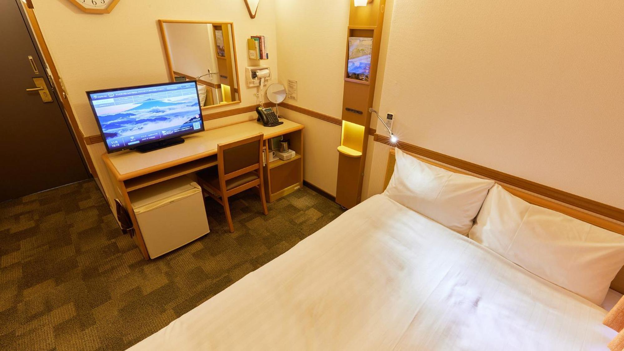 Toyoko Inn Kumamoto Ekimae Стая снимка